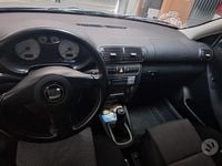Occasion Seat Leon 90 ch (66 kW) 2005 Gris Citadine