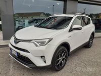 Usata Toyota RAV4 Hybrid 155 CV (114 kW) 2017 Bianco SUV