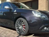Usata Alfa Romeo Giulietta Quadrifoglio Verde 235 CV (172 kW) 2011 Utilitaria