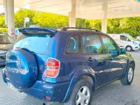 Usata Toyota RAV4 116 CV (85 kW) 2004 Blu SUV