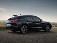 Usata Alfa Romeo Stelvio Veloce 209 CV (153 kW) 2024 Rosso pastello SUV