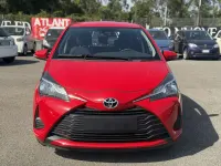 Usata Toyota Yaris Active 69 CV (50 kW) 2017 Rosso Berlina