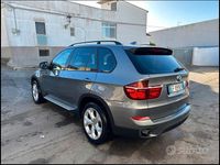 Usata BMW X5 245 CV (180 kW) 2010 Grigio SUV