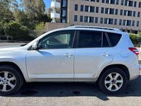 Usata Toyota RAV4 150 CV (110 kW) 2010 Argento SUV