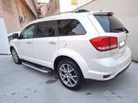 Usata Fiat Freemont Lounge 170 CV (125 kW) 2012 Bianco SUV