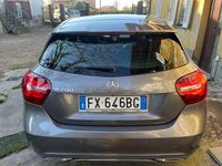 Usata Mercedes 200 156 CV (114 kW) 2017 Grigio Berlina