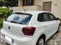 Usata VW Polo Comfortline 90 CV (66 kW) 2019 Bianco Utilitaria