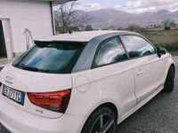 Usata Audi A1 Ambition 122 CV (89 kW) 2011 Bianco Utilitaria