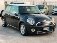 Usata Mini Cooper D 109 CV (80 kW) 2010 Nero Utilitaria
