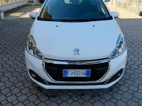 Usata Peugeot 208 82 CV (60 kW) 2017 Bianco Utilitaria