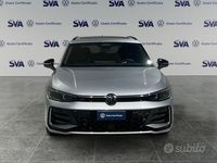 Usata VW Passat R-line 150 CV (110 kW) 2024 Grigio Station wagon