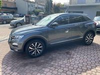Usata VW T-Roc R-line 116 CV (85 kW) 2020 Nero SUV