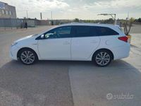 usata Toyota Auris Hybrid 1.8 Hybrid 5 porte Lounge