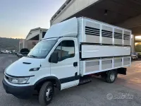 Usata Iveco Daily 125 CV (91 kW) 2002 Bianco