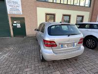 Usata Mercedes B180 Premium 109 CV (80 kW) 2012 Monovolume