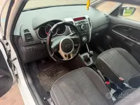 Usata Kia Venga 90 CV (66 kW) 2010 Bluazzurro Utilitaria