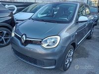 Usata Renault Twingo LIMITED 65 CV (47 kW) 2021 Grigio Utilitaria