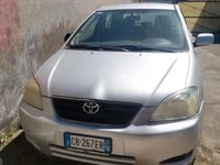 usata Toyota Corolla (2001-2004) - 2002