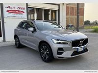 Usata Volvo XC60 Momentum 197 CV (144 kW) 2022 Argento SUV