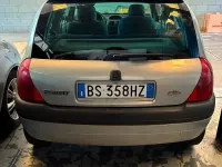 Usata Renault Clio 75 CV (55 kW) 2001 Grigio Berlina