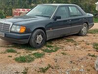 Usata Mercedes E200 1991 Nero Berlina