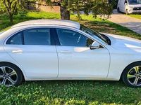 Usata Mercedes E220 Business 194 CV (142 kW) 2019 Bianco Berlina