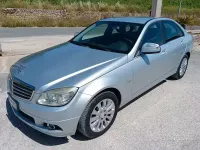 Usata Mercedes C220 Elegance 170 CV (125 kW) 2008 Grigio Berlina