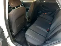 Usata VW T-Roc Sport 116 CV (85 kW) 2023 Bianco SUV
