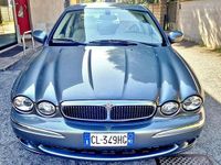 Usata Jaguar X-type Executive 156 CV (114 kW) 2003 Grigio Berlina