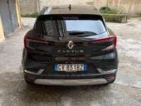 Usata Renault Captur 100 CV (73 kW) 2024 Nero SUV