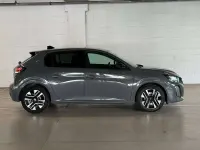 Usata Peugeot 208 Allure 101 CV (74 kW) 2025 Grigio Utilitaria