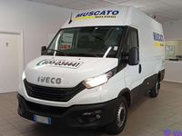 Usata Iveco Daily 136 CV (100 kW) 2022 Bianco Furgone