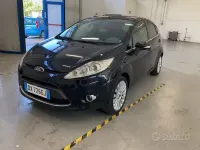 Usata Ford Fiesta Titanium 82 CV (60 kW) 2009 Nero Berlina