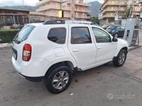 Usata Dacia Duster Lauréate 115 CV (84 kW) 2017 Bianco SUV