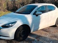 Usata Mazda 2 90 CV (66 kW) 2020 Bianco Berlina