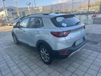 Usata Kia Stonic Urban 82 CV (60 kW) 2022 Sparkling silver SUV