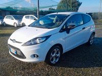 Usata Ford Fiesta 89 CV (65 kW) 2009 Bianco Furgone