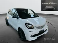 Usata Smart ForFour Brabus 110 CV (80 kW) 2019 Bianco Utilitaria