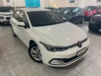 Usata VW Golf VII Life 116 CV (85 kW) 2021 Bianco Utilitaria