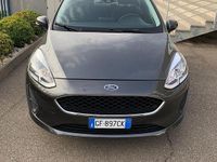 Usata Ford Fiesta 75 CV (55 kW) 2021 Grigio Utilitaria