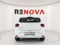 Usata Dacia Sandero Expression 101 CV (74 kW) 2023 Bianco Utilitaria