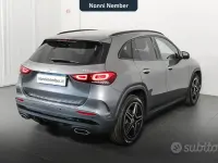 Usata Mercedes GLA200 Premium 150 CV (110 kW) 2022 Grigio SUV