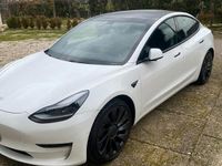 usata Tesla Model 3 performance