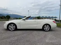Usata Mercedes E220 170 CV (125 kW) 2012 Bianco Cabrio