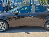 Usata Alfa Romeo Giulietta Distinctive 120 CV (88 kW) 2015 Nero Utilitaria