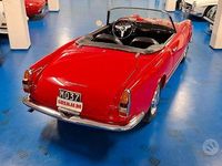 Occasion Alfa Romeo 2000 116 PK (85 kW) 1960 Rood Cabriolet