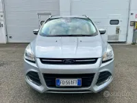 Usata Ford Kuga 120 CV (88 kW) 2016 Grigio SUV