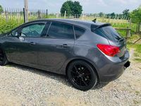 Usata Opel Astra 110 CV (80 kW) 2012 Grigio Berlina