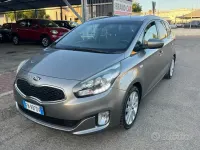 Usata Kia Carens 115 CV (84 kW) 2015 Grigio Monovolume