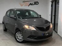 Usata Lancia Ypsilon Gold 69 CV (50 kW) 2015 Grigio Utilitaria